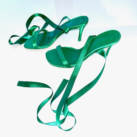 VINTAGE Zara Green Wrap Sandals Lace Up Satin Ribbon Balletcore Feminine - Picture 1 of 15